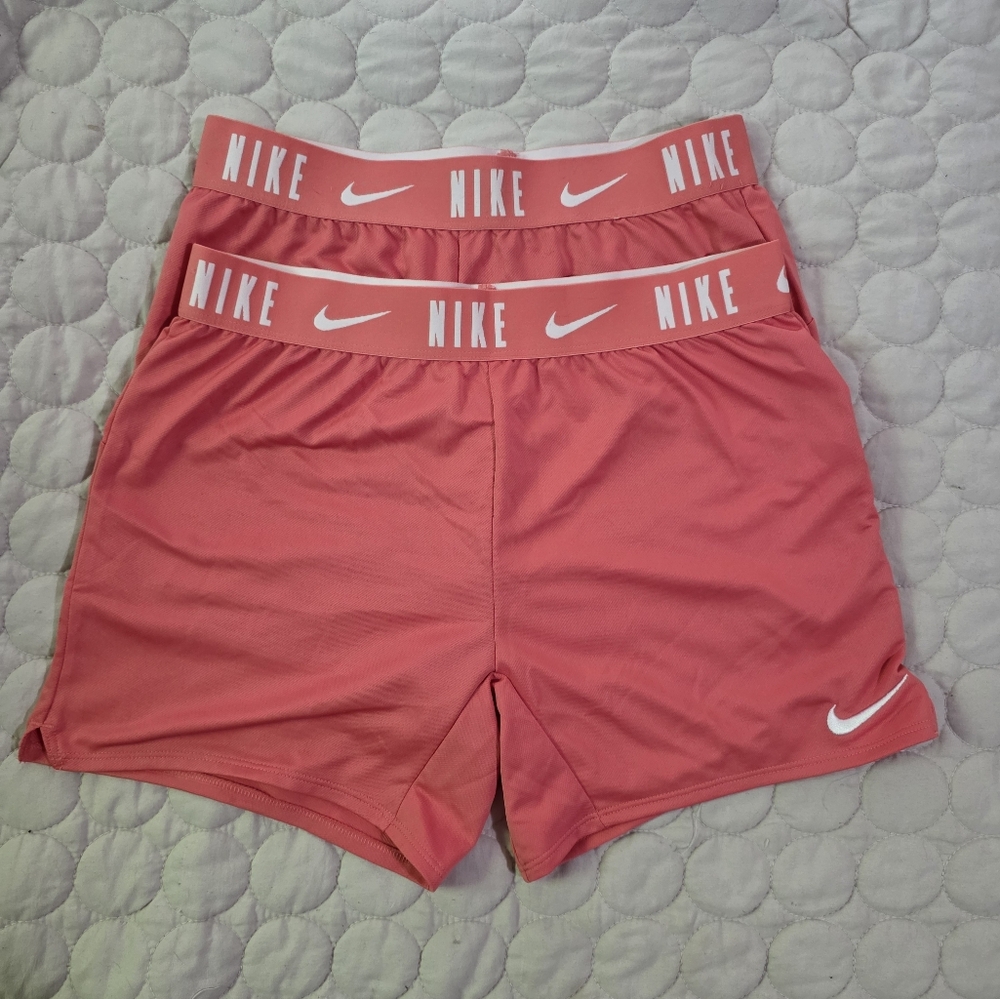 Bundle Nike Girls Shorts